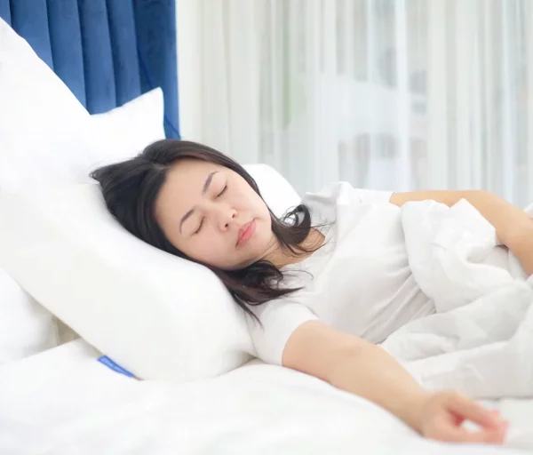 Ozone Pillow 14 768x512 1